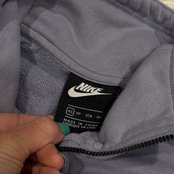 Nike Women's Air Formula 1/4 Zip Sweatshirt lavender purple Size XS - Picture 4 of 13
